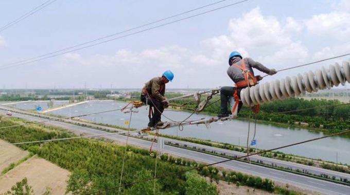 沖刺迎峰度夏重點工程