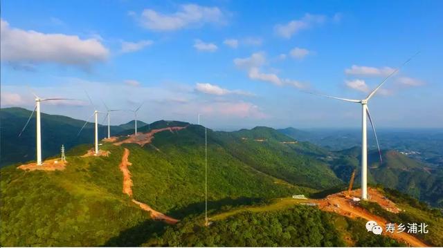 好一個龐然大物！欽州這個風電站建成這樣啦！